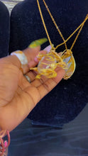 Load and play video in Gallery viewer, Quartz Necklace
